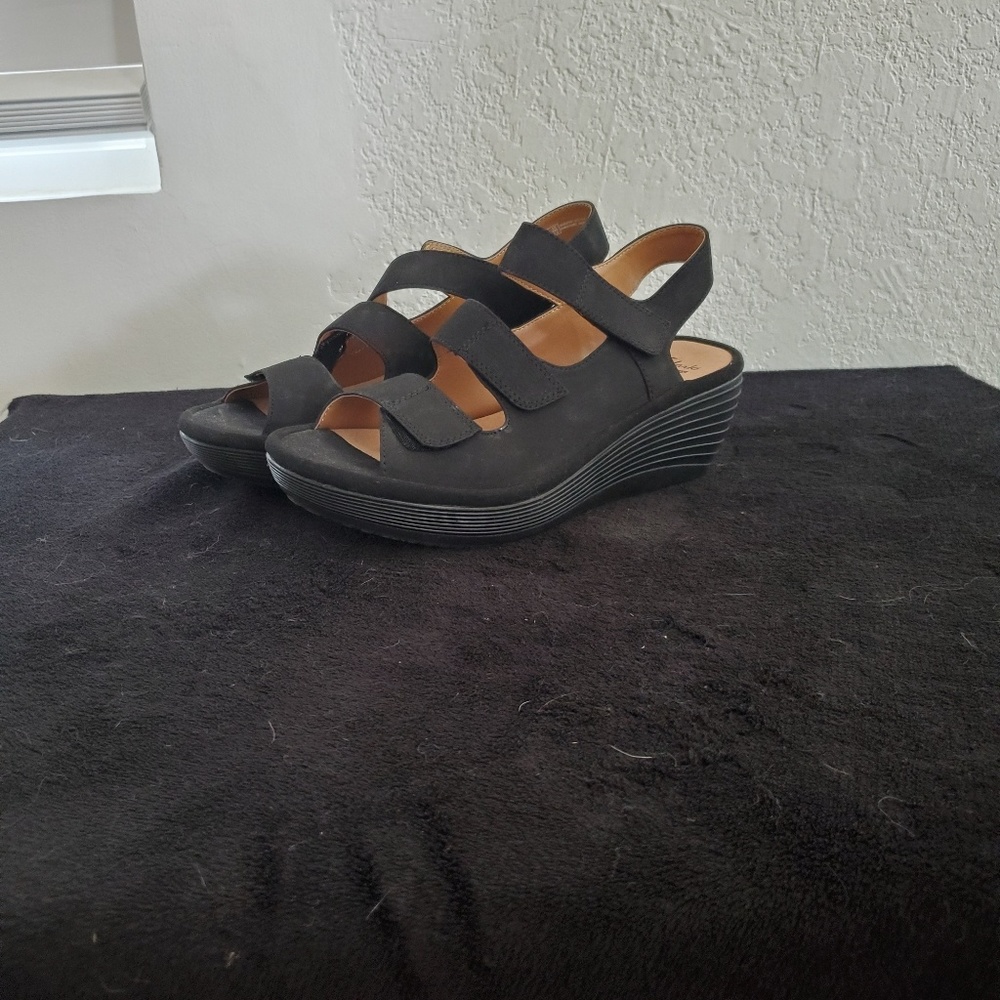 Clarks Sandals - Picture 2 of 3